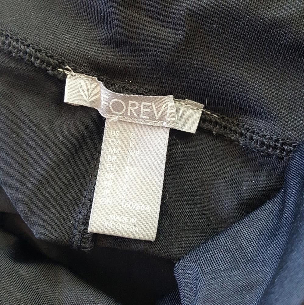 Forever 21 Black Basic F21 Athletic Capri Size 28" / US 6 / IT 42 - 3 Thumbnail