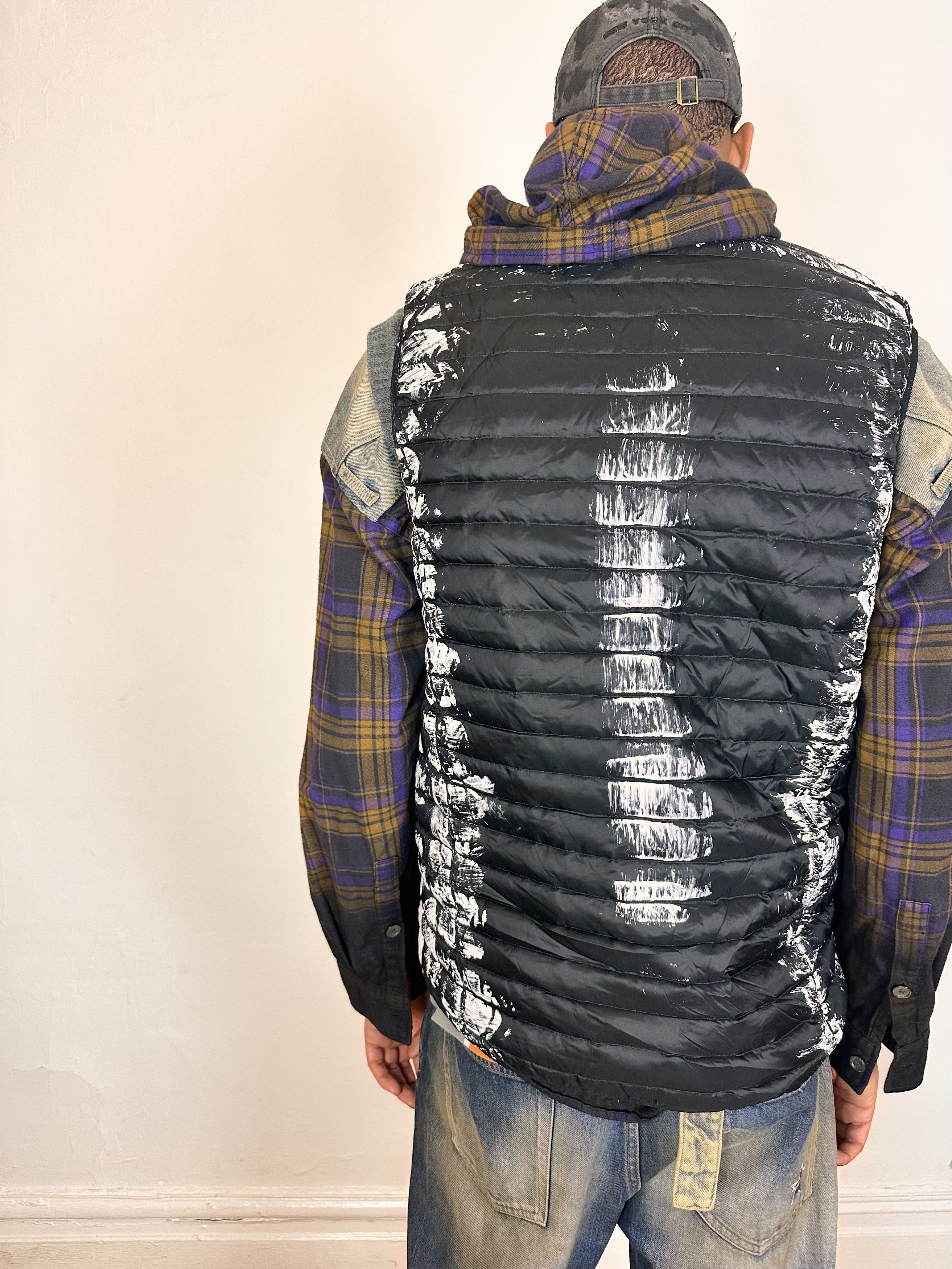 Eddie Bauer ASTROBOI* Eddie Bauer Black Painted Puffer Vest - Tall Large Size US L / EU 52-54 / 3 - 4 Thumbnail