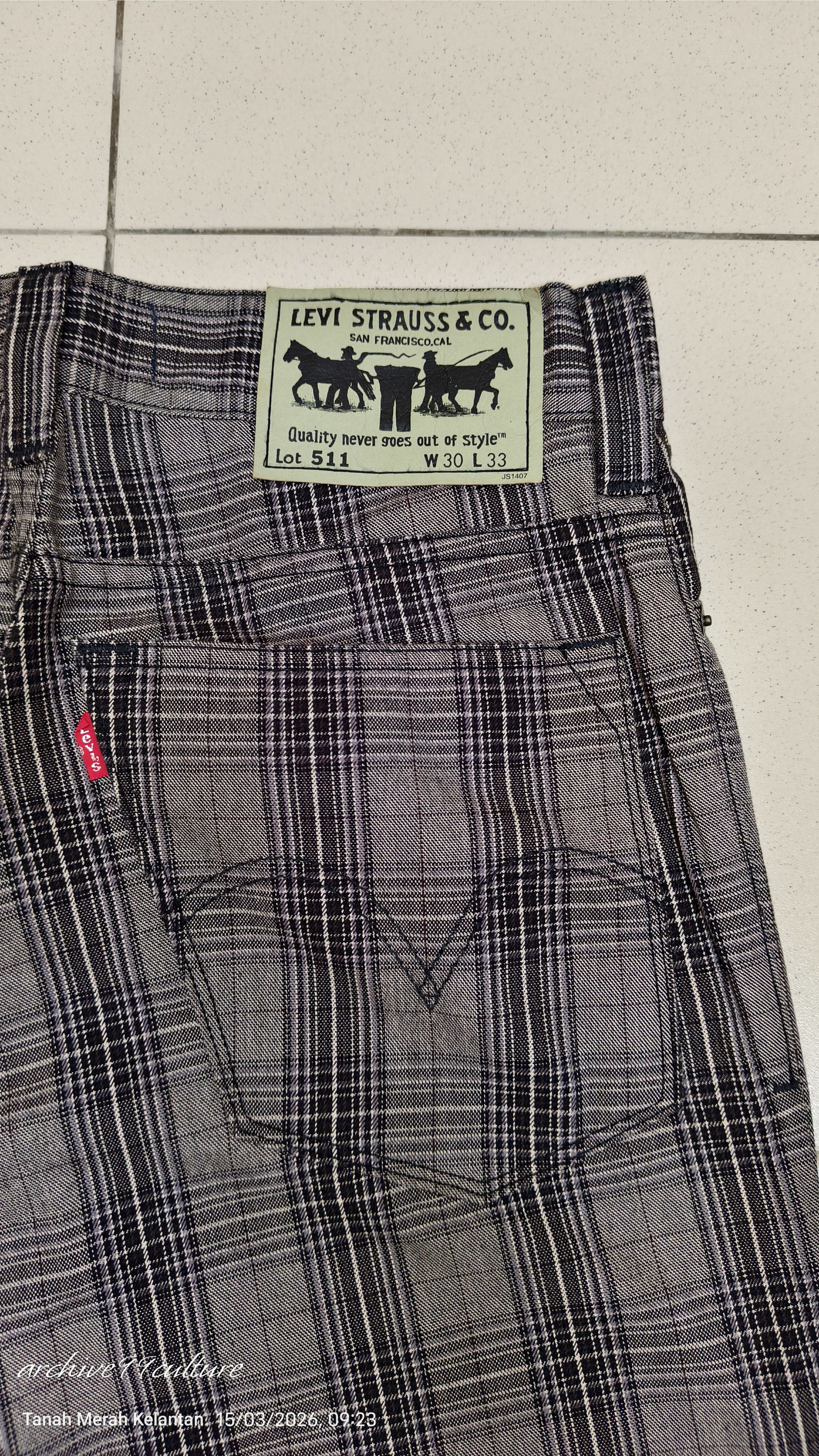 Levi's Levi’s Japan 511 Slim Plaid Tartan Checkered Trousers Size US 30 / EU 46 - 13 Thumbnail