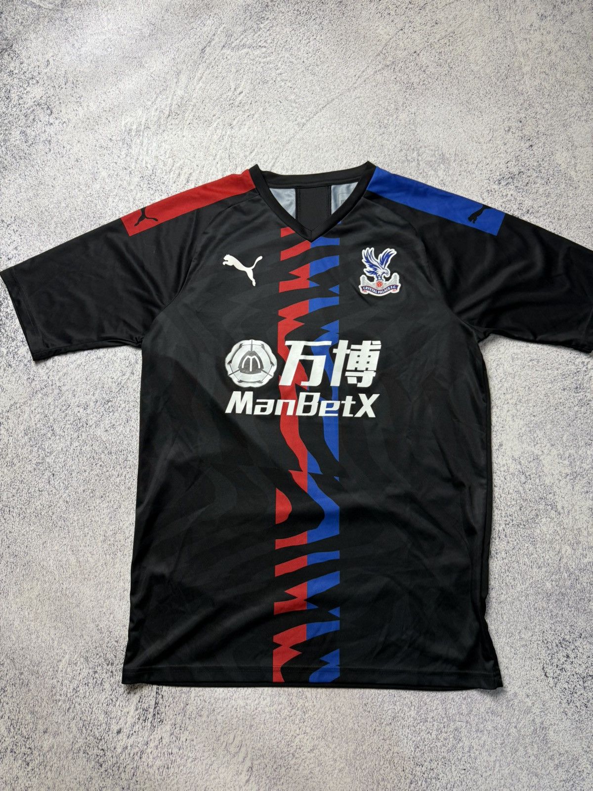 Puma Crystal Palace 2019 2020 Jersey Puma Player Davis #17 Size US M / EU 48-50 / 2 - 6 Thumbnail