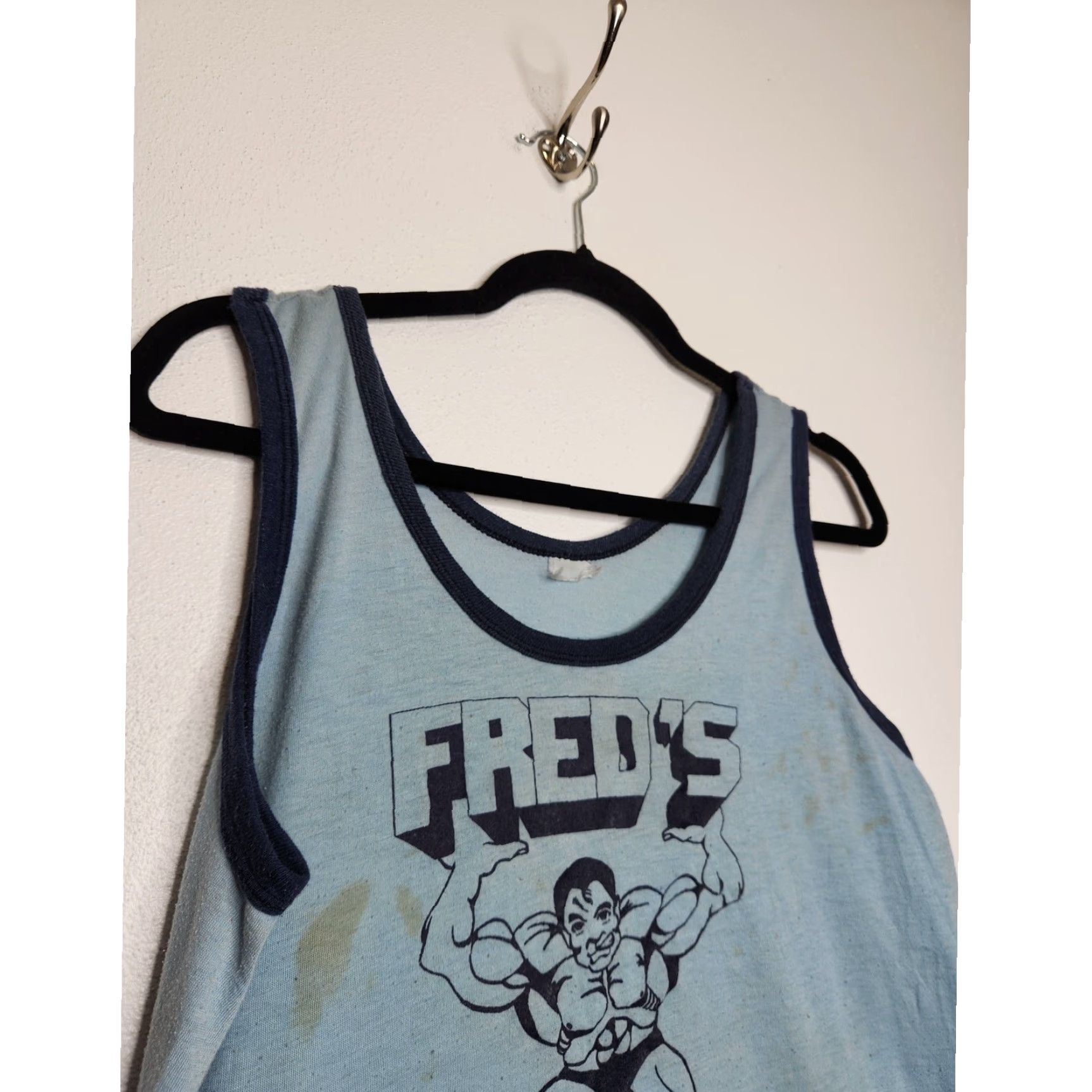 CO VINTAGE Freds Gym Tank Top Co Op City Bronx NY Bodybuilding Workout Shirt Unisex Adults S Blue 60s 70s Size US S / EU 44-46 / 1 - 5 Thumbnail