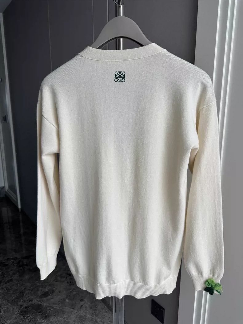 Loewe loewe Beige four-leaf clover cardigan 2504-Nextarrow Size US S / EU 44-46 / 1 - 2 Thumbnail