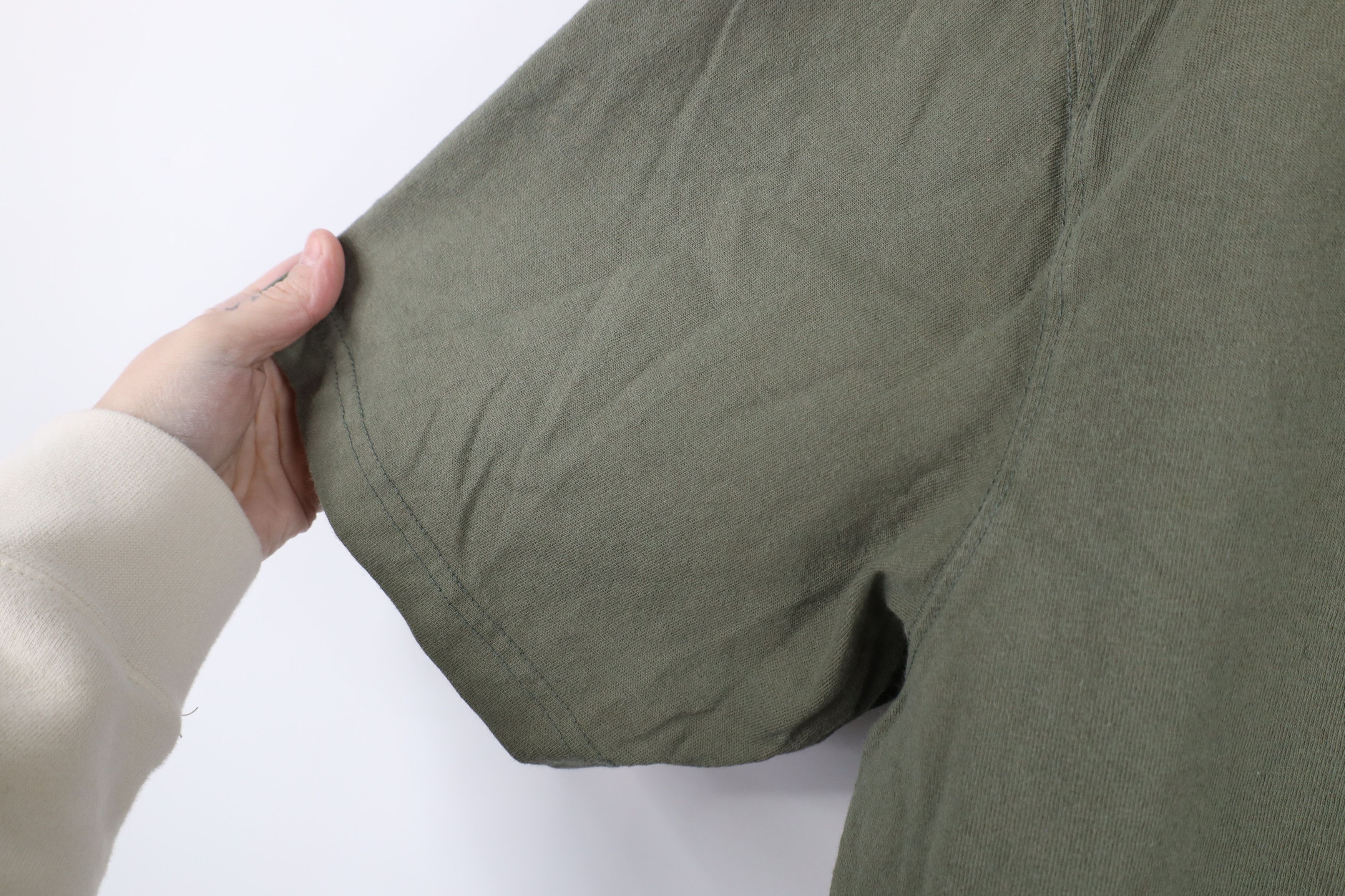 Carhartt × Vintage Vintage Y2K Carhartt Loose Fit Pocket T-Shirt Olive Green Size US L / EU 52-54 / 3 - 7 Thumbnail