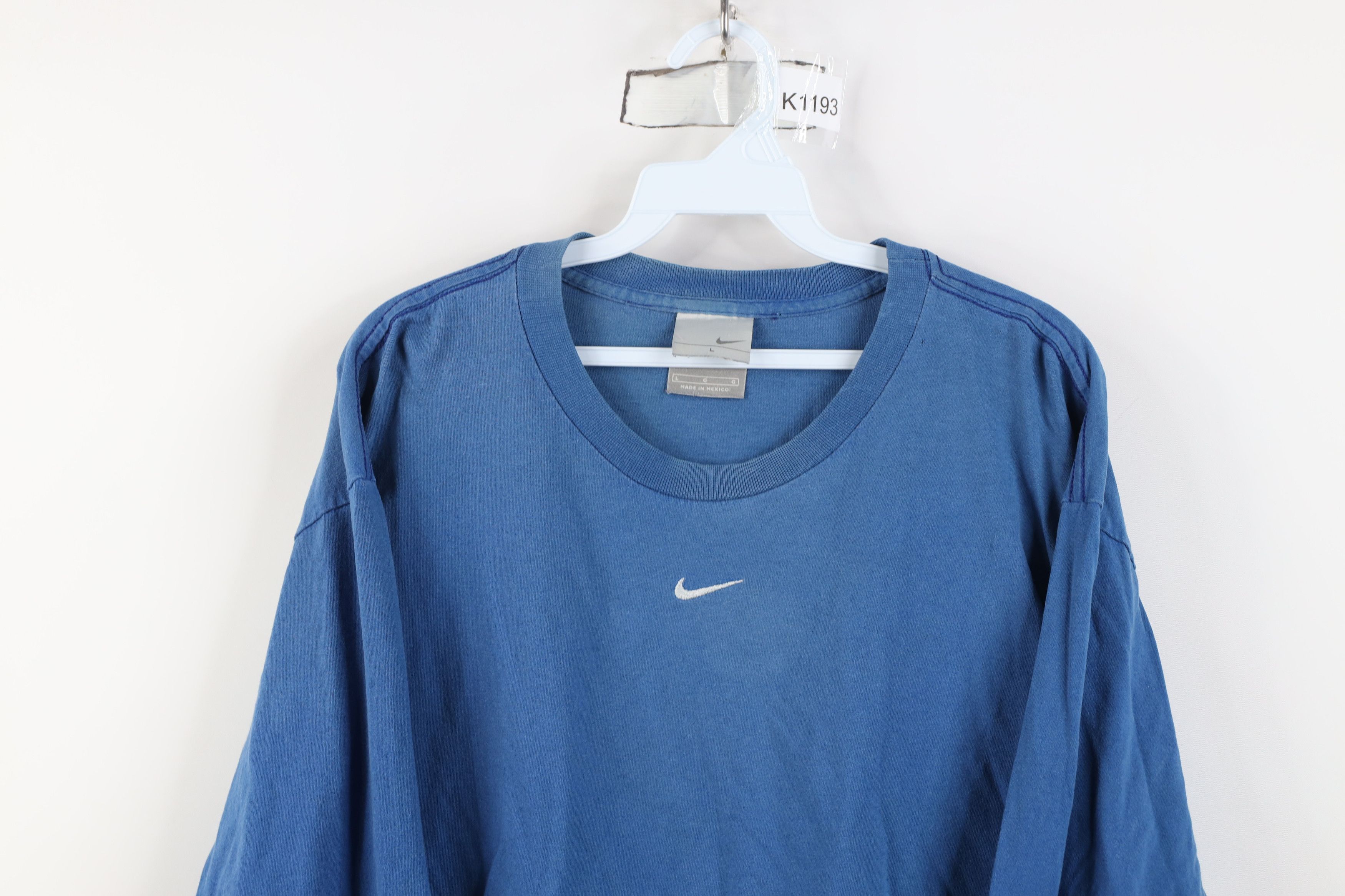 Nike Vintage Nike Travis Scott Center Swoosh Long Sleeve T-Shirt Size US L / EU 52-54 / 3 - 2 Thumbnail