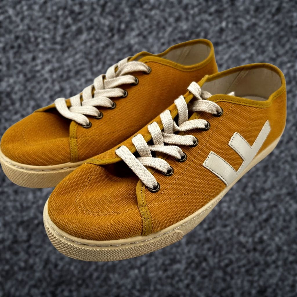 Vintage Flamingos Life Casual Sneaker Shoes Yellow Men's Size 40 Lace Up Low Top Shoes Casual Mens 40 Yellow Classic Comfort Size US M / EU 48-50 / 2 - 1 Thumbnail