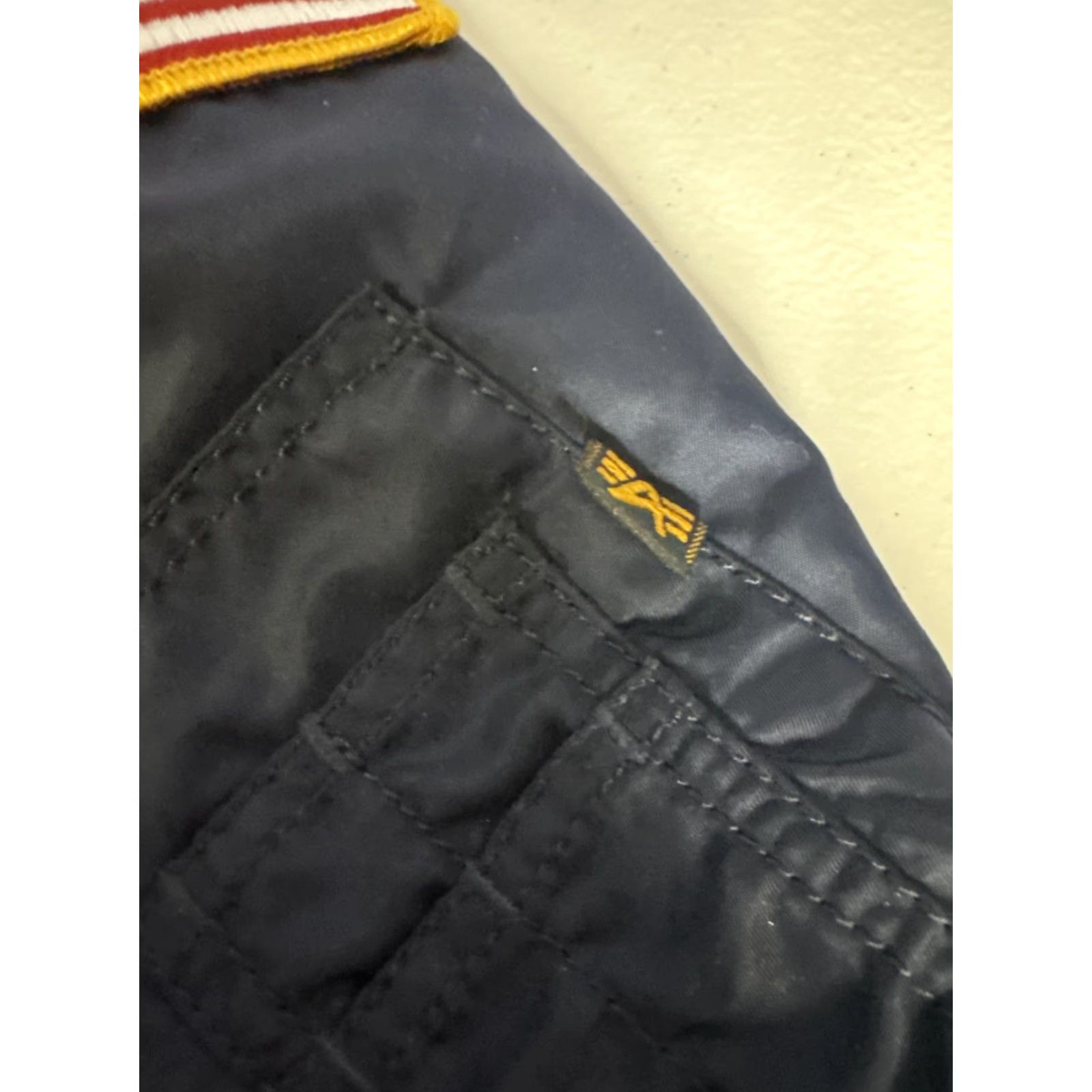 Vintage VINTAGE Alpha Industries MA-1 Bomber Navy Blue 501 X-47B Demonstration Worn Mens Sz XL Jacket Mens XL Navy Blue Bomber Jacket Size US XL / EU 56 / 4 - 7 Thumbnail