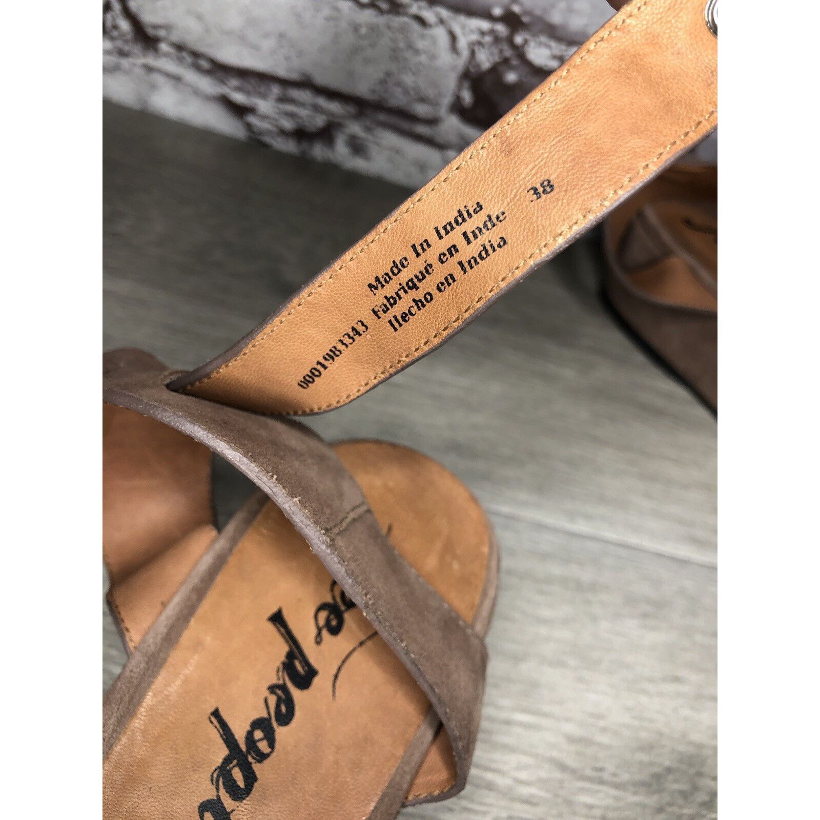 Free People Free People Plum Taupe Suede Platform Ankle Strap Sandals Wo Size US 8 / IT 38 - 12 Thumbnail