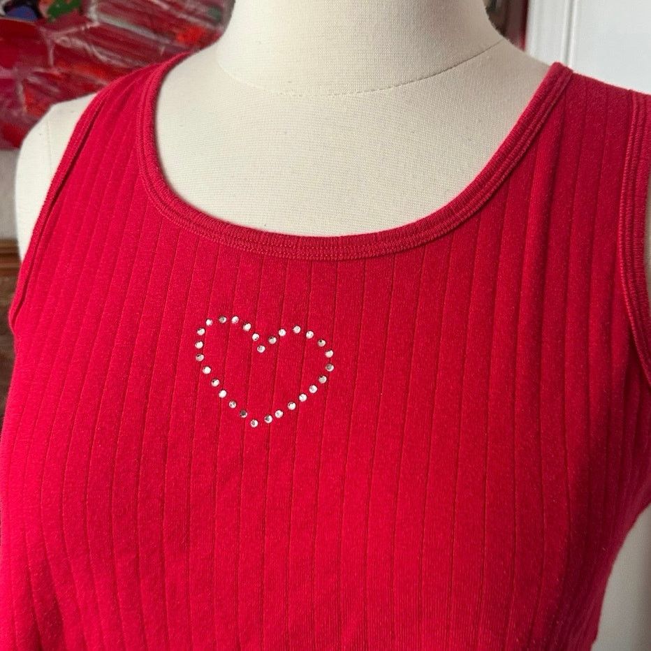 Other no boundaries red heart tank top Size XL / US 12-14 / IT 48-50 - 2 Thumbnail