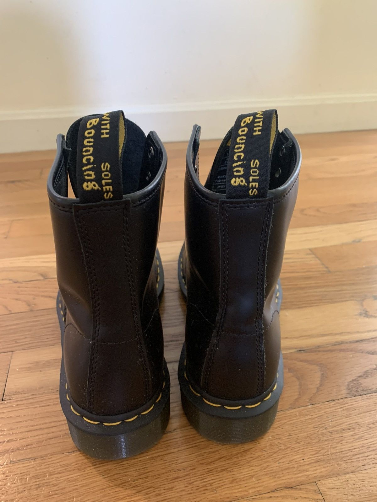 Dr. Martens Dr. Marten’s 1460 Size US 8 / EU 41 - 3 Thumbnail