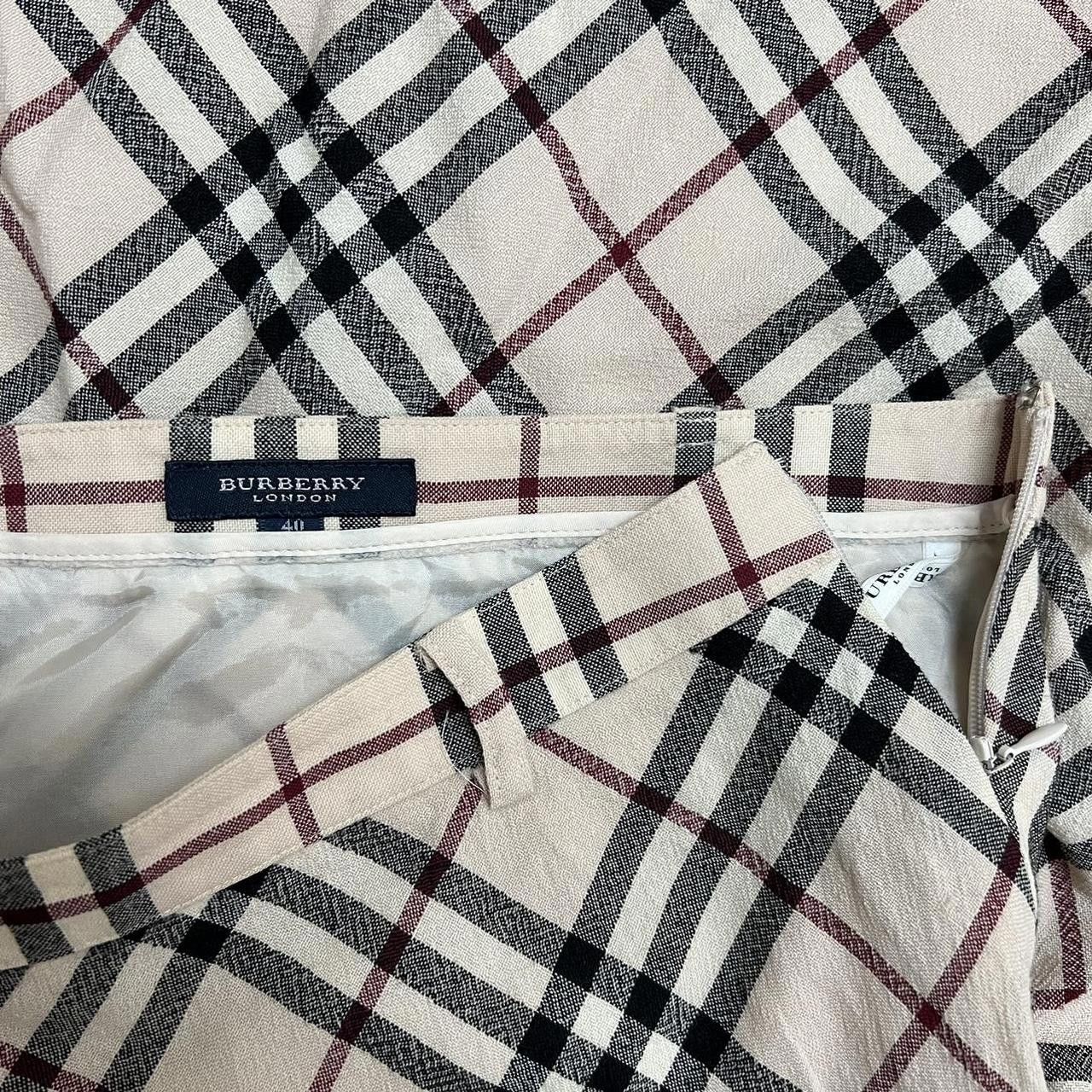 Burberry Burberry Women's Skirt Size 28" / US 6 / IT 42 - 4 Thumbnail