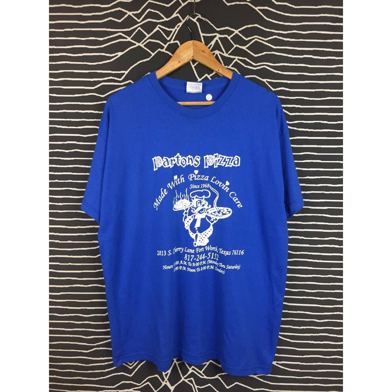 Hanes × Vintage Vtg Y2K Hanes Heavyweight 50/50 Partons Pizza Promo Tee Size US XL / EU 56 / 4 - 1 Thumbnail