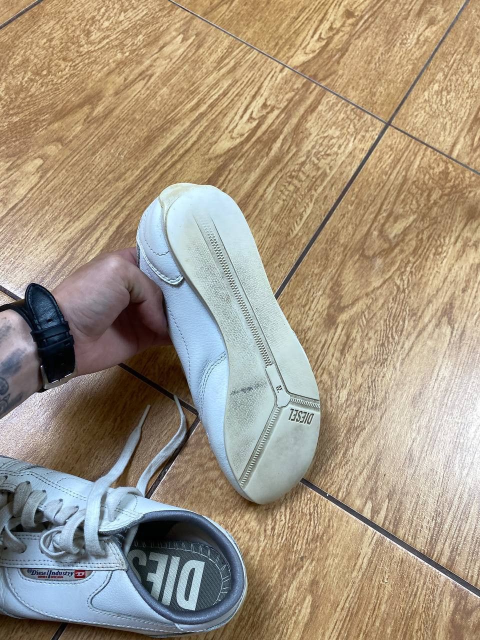 Diesel Low-Top Sneakers Diesel Vintage white Streetwear Y2K Size US 5 / EU 37 - 13 Thumbnail