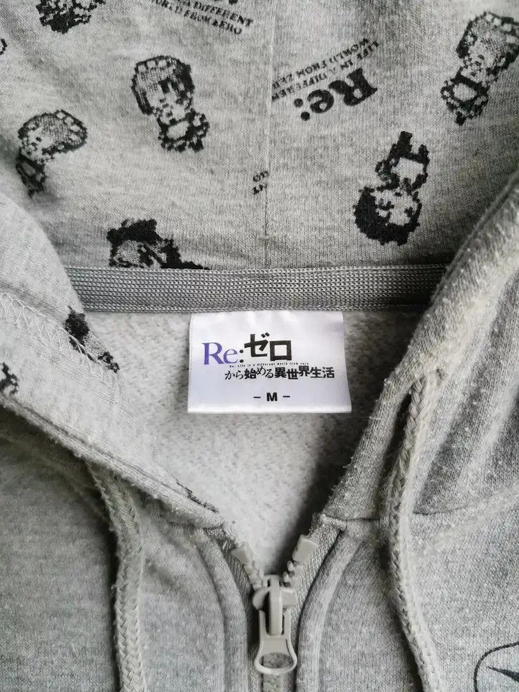 Japanese Brand Re to Life in a Different World From Zero Zipper Sweatshirt Size US M / EU 48-50 / 2 - 4 Thumbnail