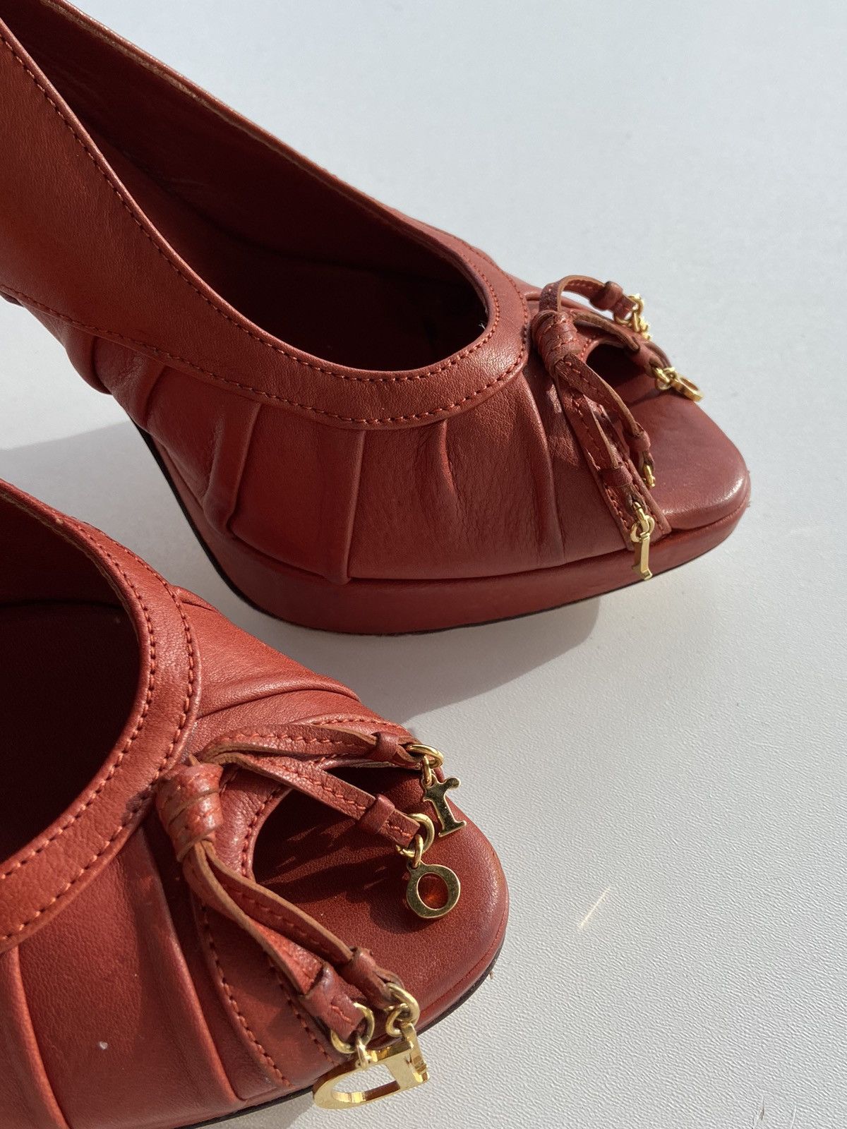 Christian Dior Monsieur Christian Dior vintage Heels brown patent leather Size US 6 / IT 36 - 5 Thumbnail