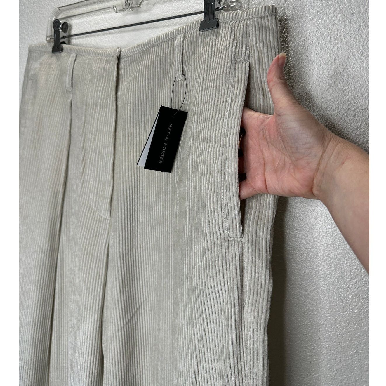 Brunello Cucinelli NWT Brunello Cucinelli Sand Beige Pleated Corduroy Pant 12 Size 34" / US 12 / IT 48 - 7 Thumbnail