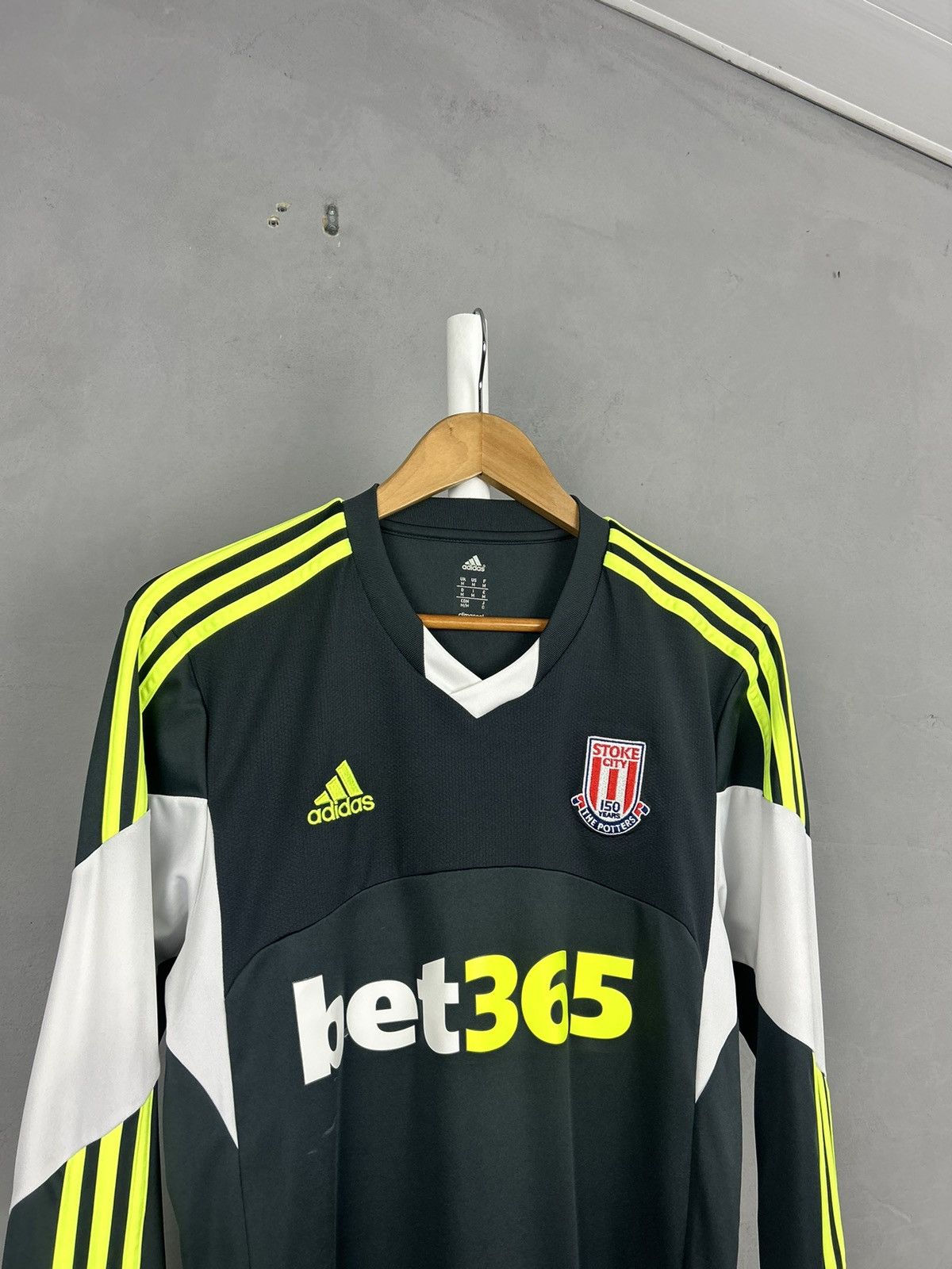 Adidas Adidas Stoke City 2013/14 Away Football Long Sleeve Jersey Size US M / EU 48-50 / 2 - 3 Thumbnail