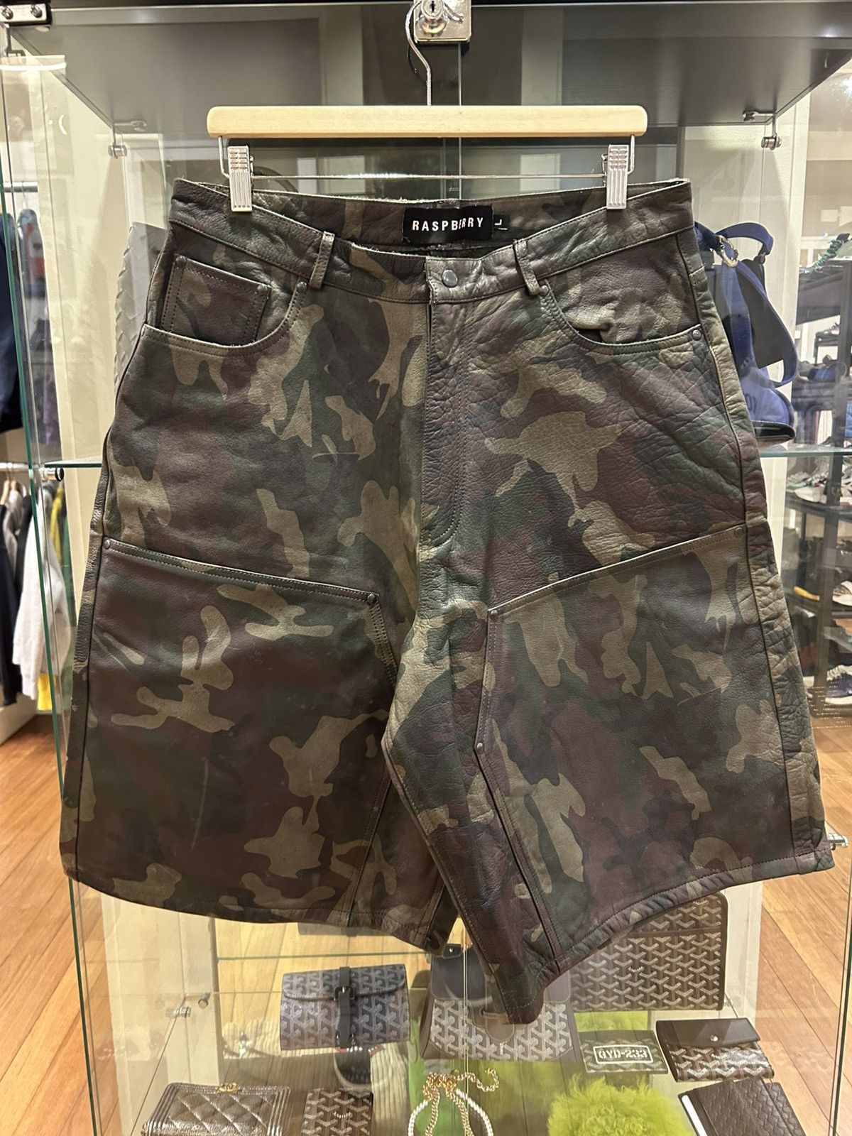 The GV Gallery Double Knee Leather Shorts - Camo