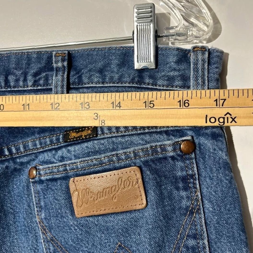 Wrangler Wrangler Mens Blue Cowboy Cut Original Fit Straight Jeans 34x30 Regular Rise Mid Denim 5-Pocket Logo Cowboys Mens Size US 34 / EU 50 - 6 Thumbnail