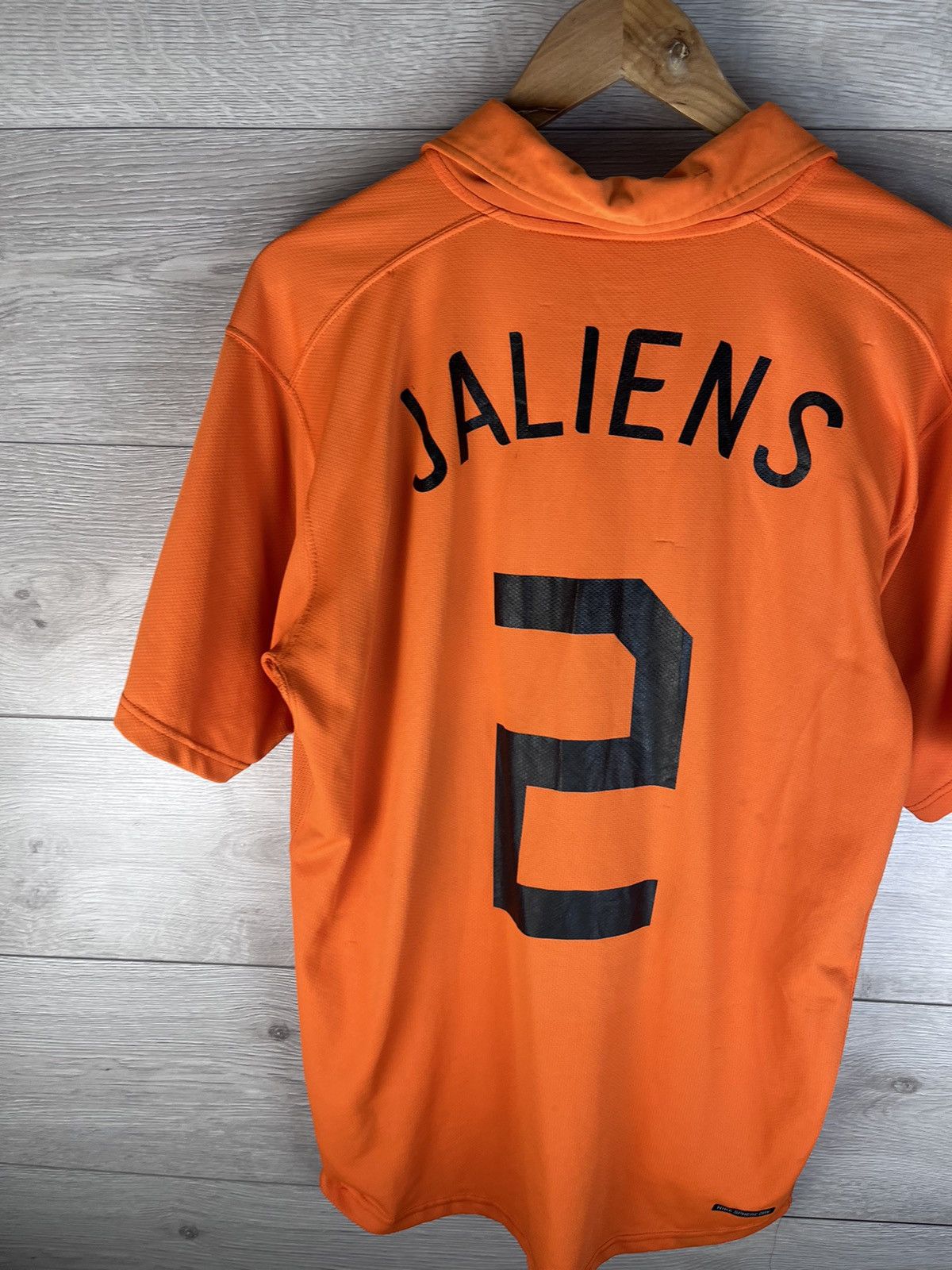Nike Men's Netherlands Home football shirt 2006s Xl #2 Jaliens Size US L / EU 52-54 / 3 - 16 Thumbnail