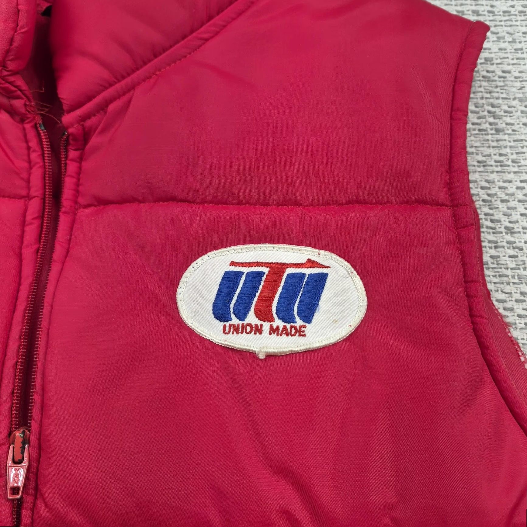 Vintage VINTAGE Swingster Vest Mens Large Red Puffer Quilted Union Made USA 70s 80s Size US L / EU 52-54 / 3 - 4 Thumbnail