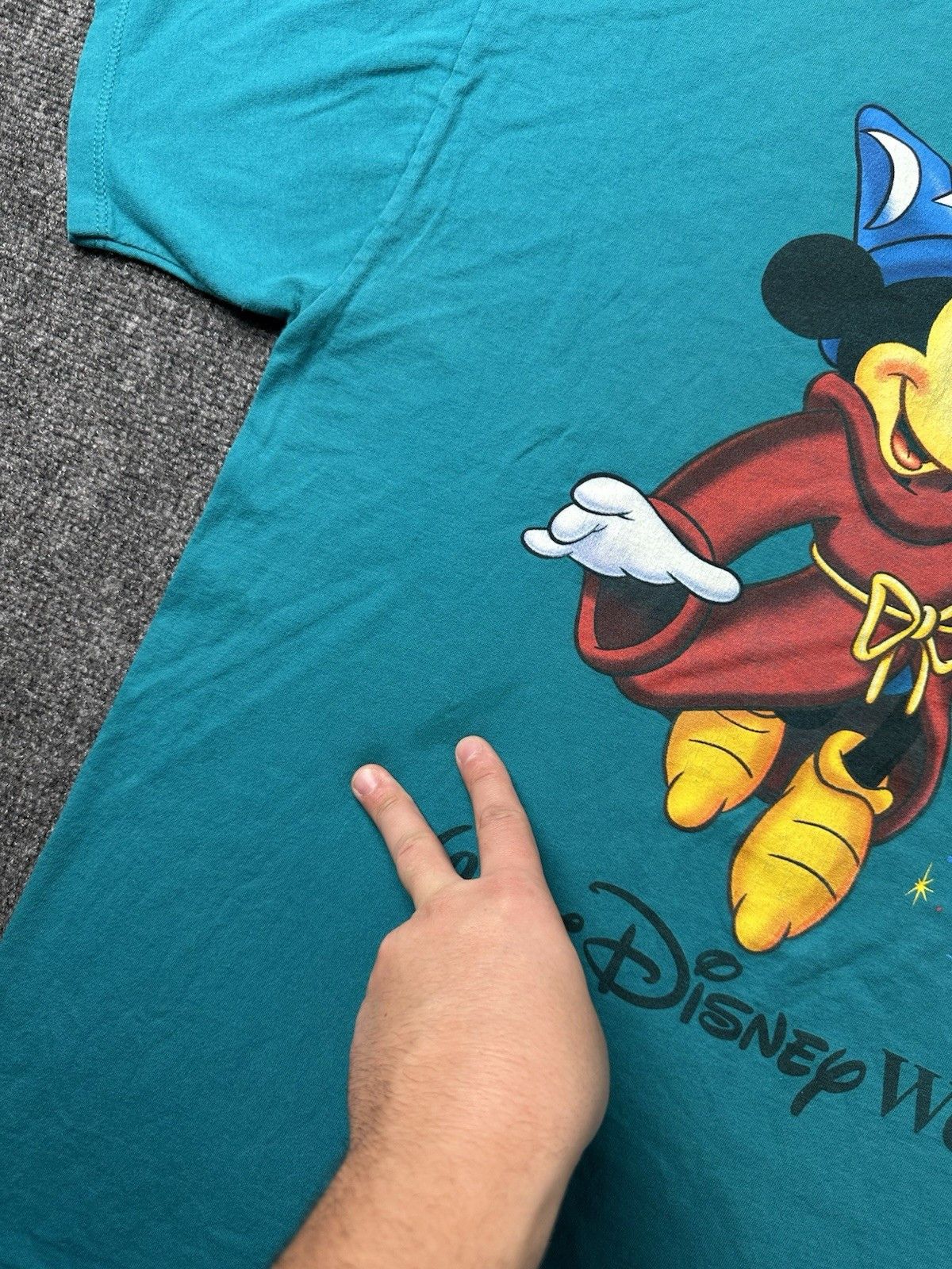 Disney Mens Disney Mickey Mouse Wizard Walt Disney World, Size L Size US L / EU 52-54 / 3 - 6 Thumbnail