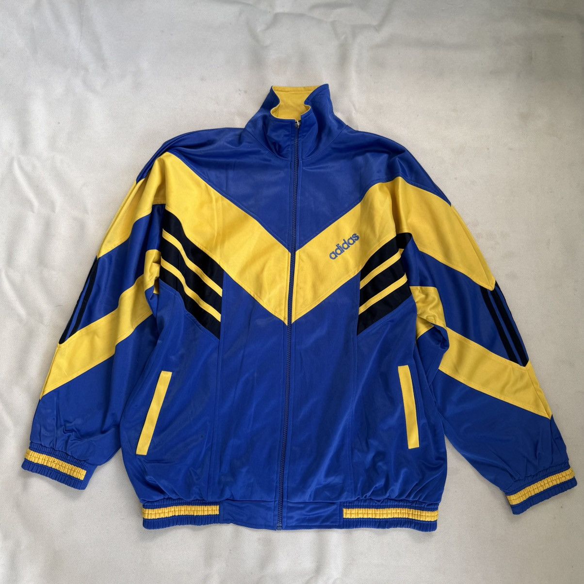 Adidas Adidas Equipment Size US XL / EU 56 / 4 - 1 Thumbnail