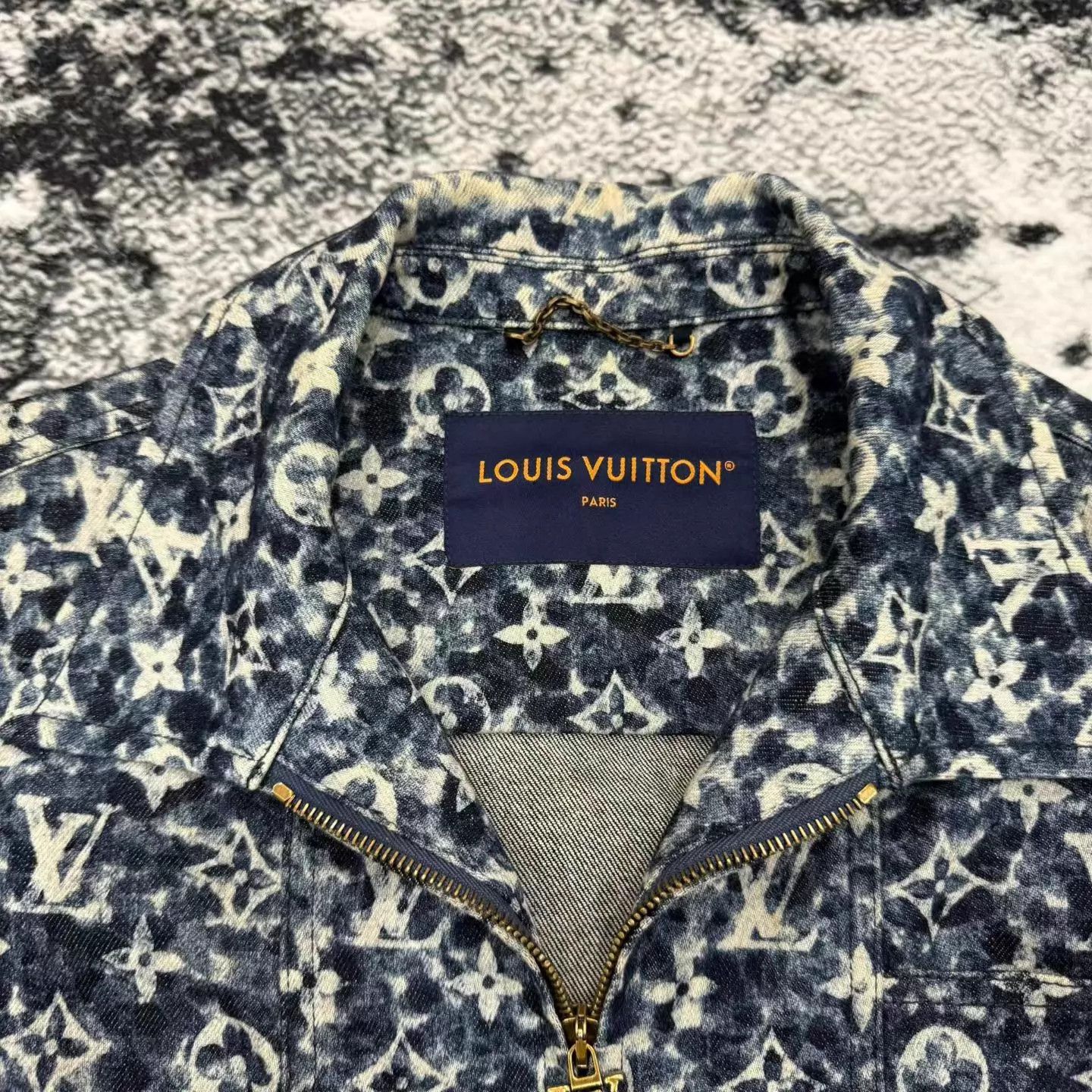 Louis Vuitton LV Monogram Full Print Denim Jacket 46 Size US S / EU 44-46 / 1 - 2 Thumbnail