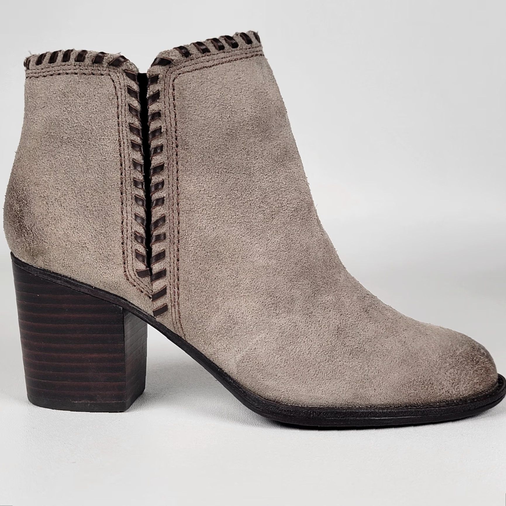 Vintage Sofft Boots Women's Size 6M Taupe Leather Zip Ankle Bootie Brown Leather Round Toe Bootie Size US 6 / IT 36 - 3 Thumbnail