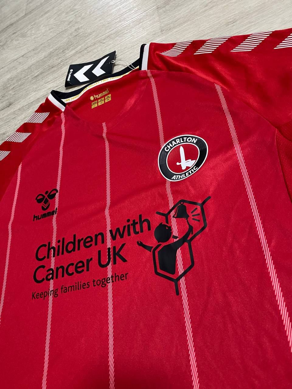 Hummel Hummel Charlton Athletic FC soccer jersey tee Size US L / EU 52-54 / 3 - 3 Thumbnail