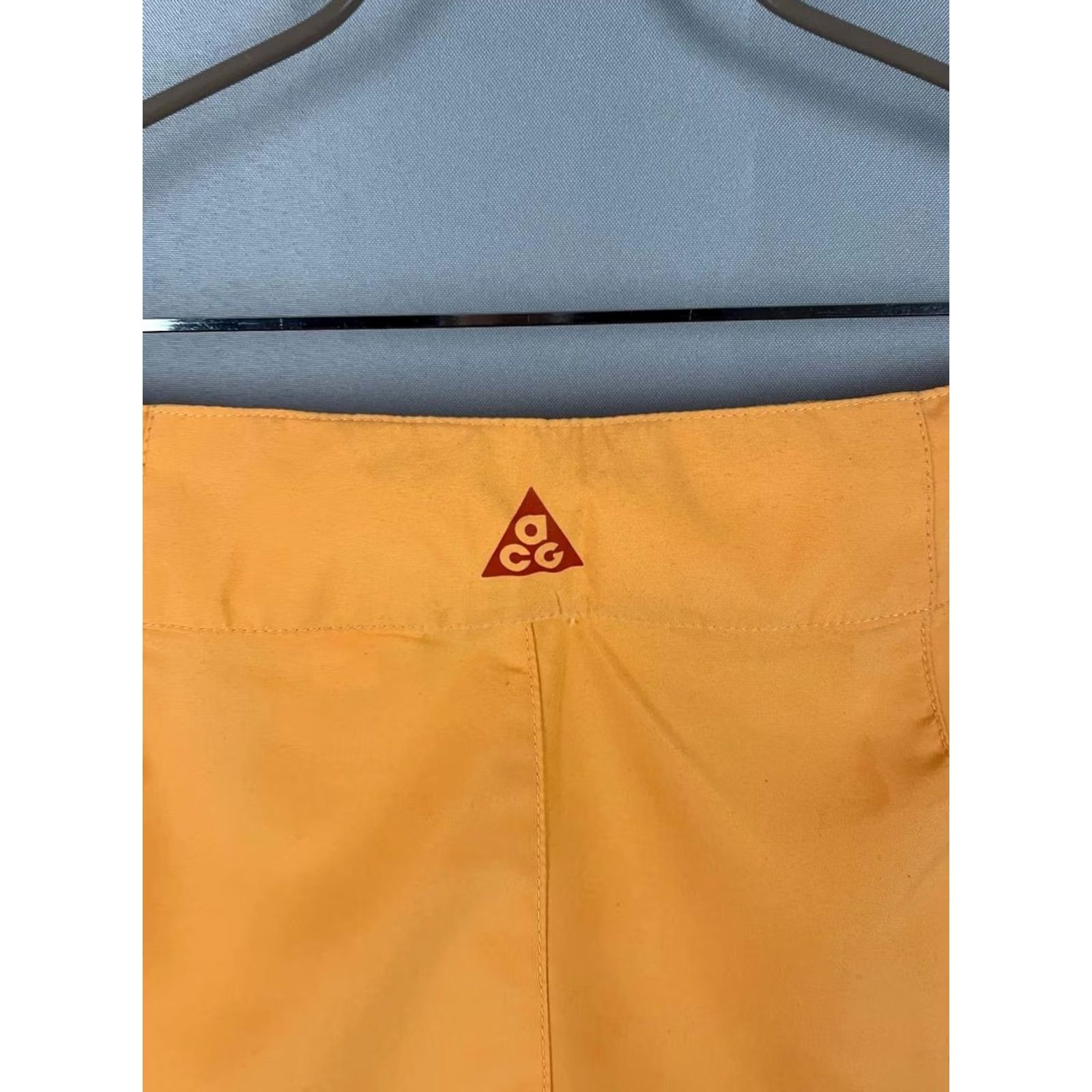 Nike ACG Nike ACG/ETC Shorts Womens Size 32X34 Orange Polyester Sports Mini Button Fly Size 24" / US 00 / IT 34 - 7 Thumbnail