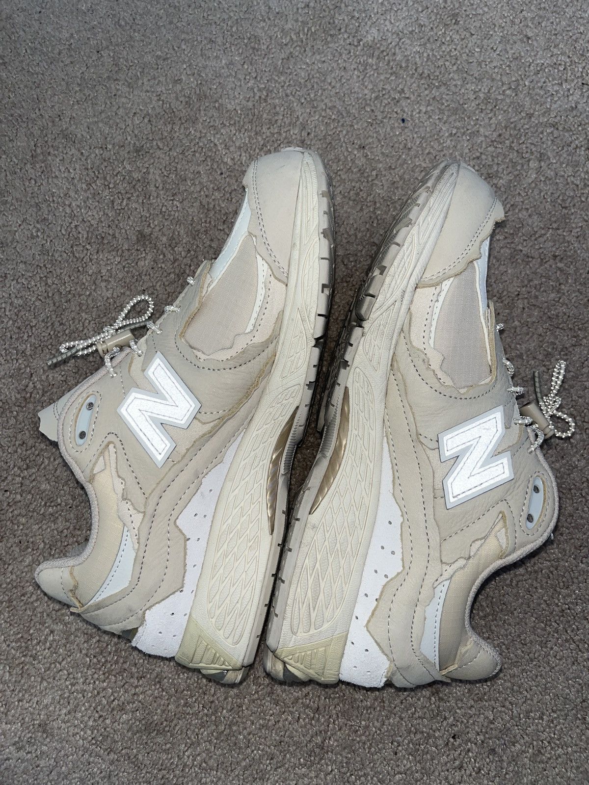 new balance 2002rd beige