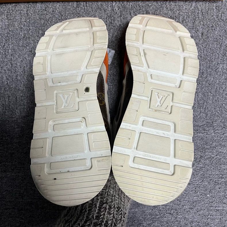 Louis Vuitton Louis Vuitton Orange Leather Sporty, Comfortable, Low-Top Size US 5.5 / EU 38 - 5 Thumbnail