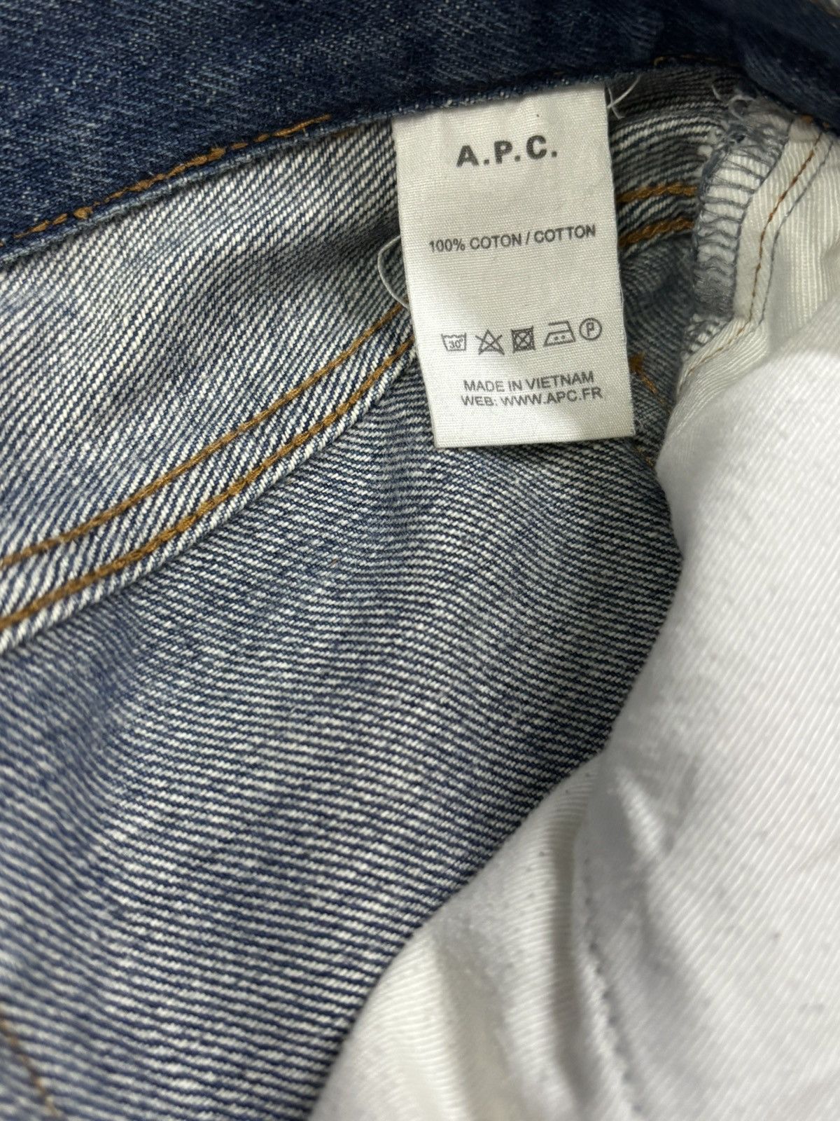 A.P.C. A.P.C Petit New Standard Selvedge Blue Wash Distressed Jeans Size US 29 - 19 Thumbnail