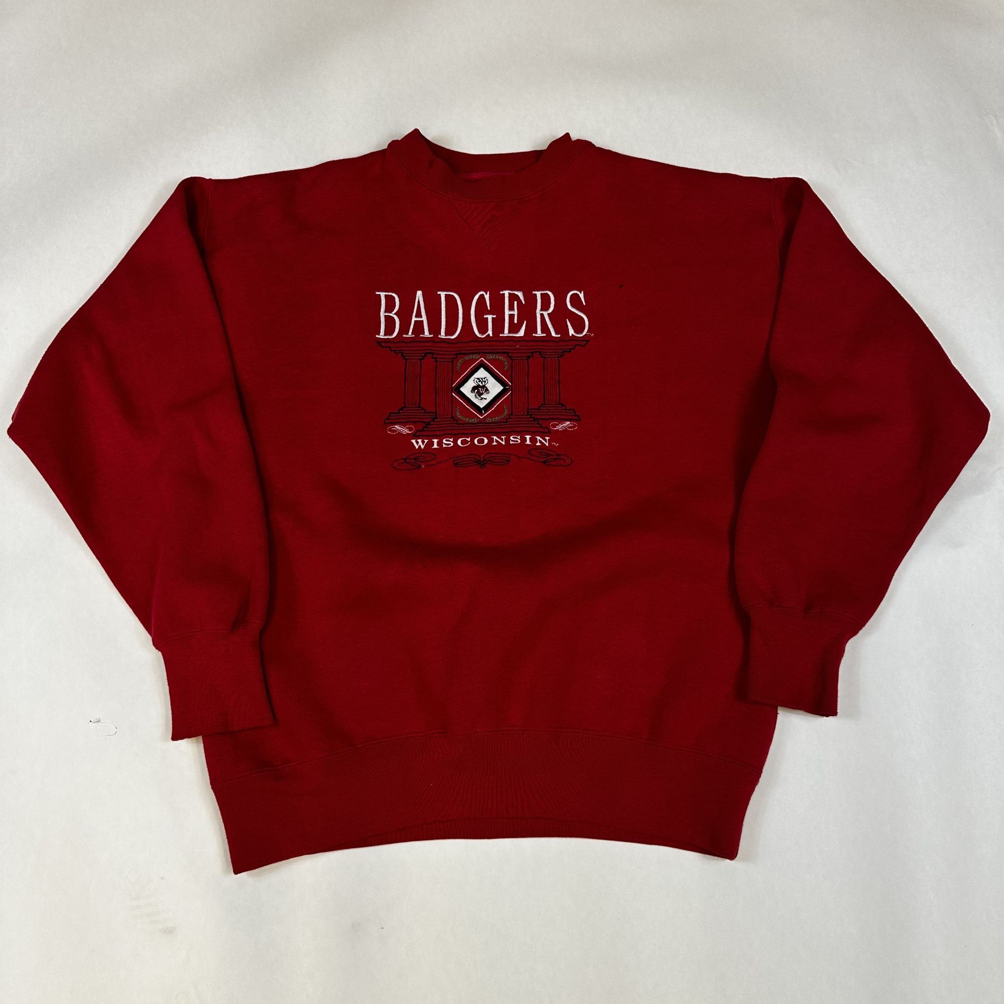 Vintage Vintage Midwest Embroidery Wisconsin Badgers Sweatshirt Red Size US L / EU 52-54 / 3 - 1 Thumbnail