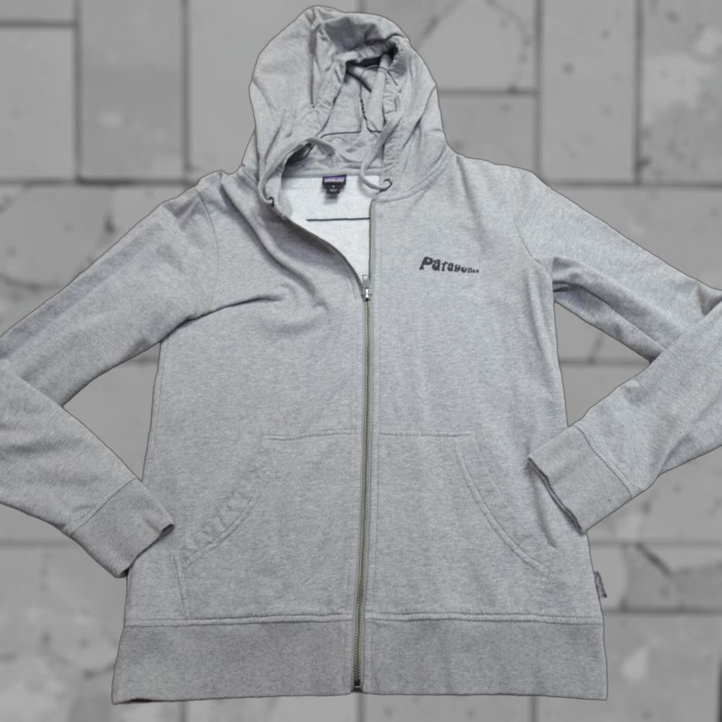 Patagonia Patagonia Hoodie Women's Sweater Small Gray Lightweight Full Zip Skeg Set Sleeve Long Zip Activewear 90s? Size S / US 4 / IT 40 - 1 Thumbnail