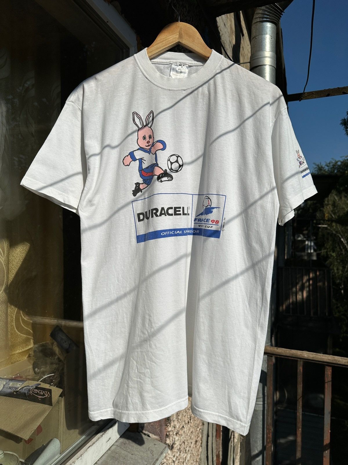 Vintage Vintage France 1998 Duracell World Cup Soccer T-Shirt Size US L / EU 52-54 / 3 - 1 Thumbnail