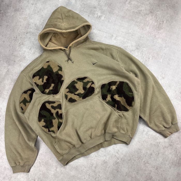 Nike best sale distort hoodie