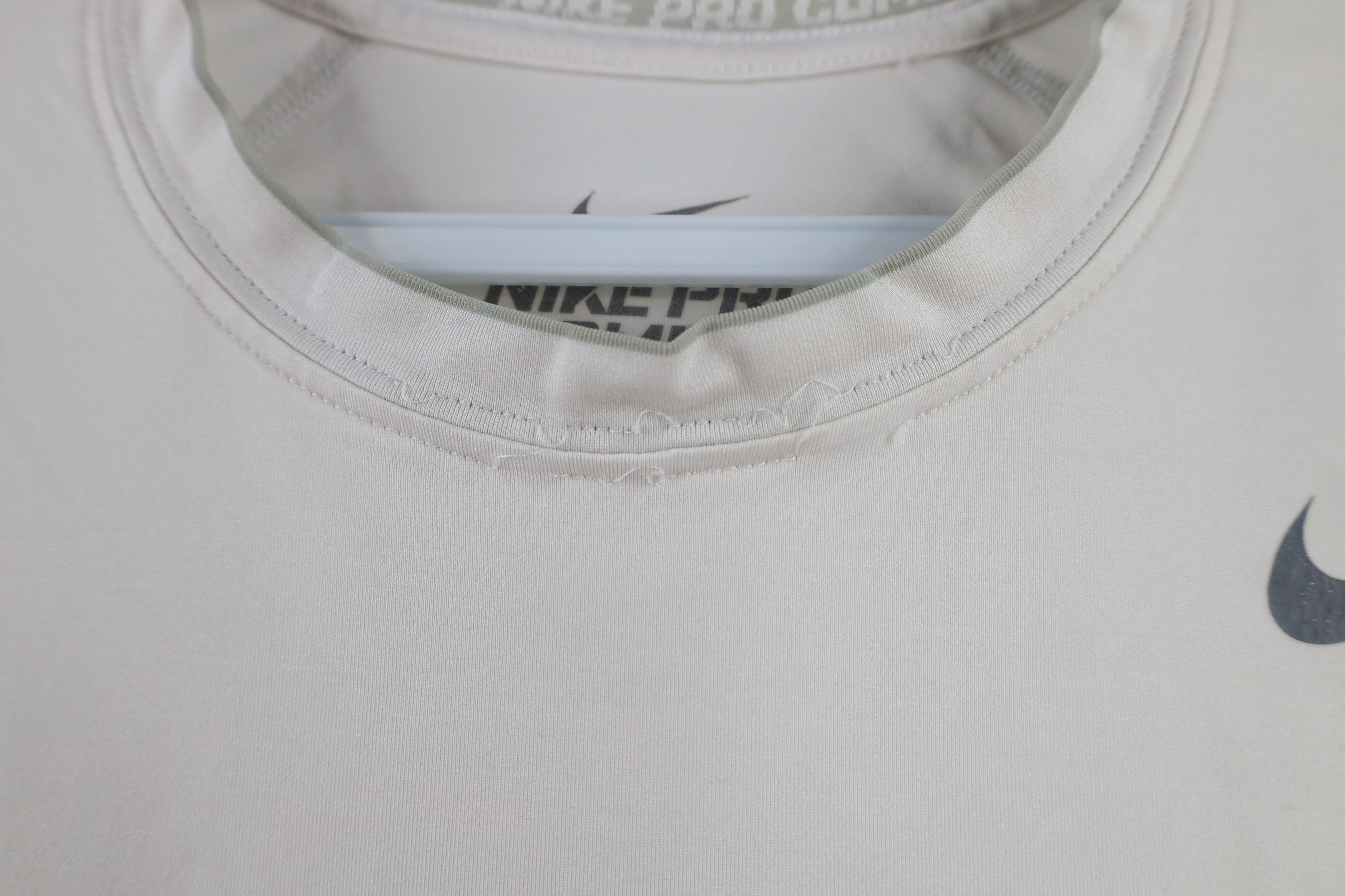 Nike × Vintage Vintage Nike Pro Combat Compression Training T-Shirt White Size US M / EU 48-50 / 2 - 7 Thumbnail