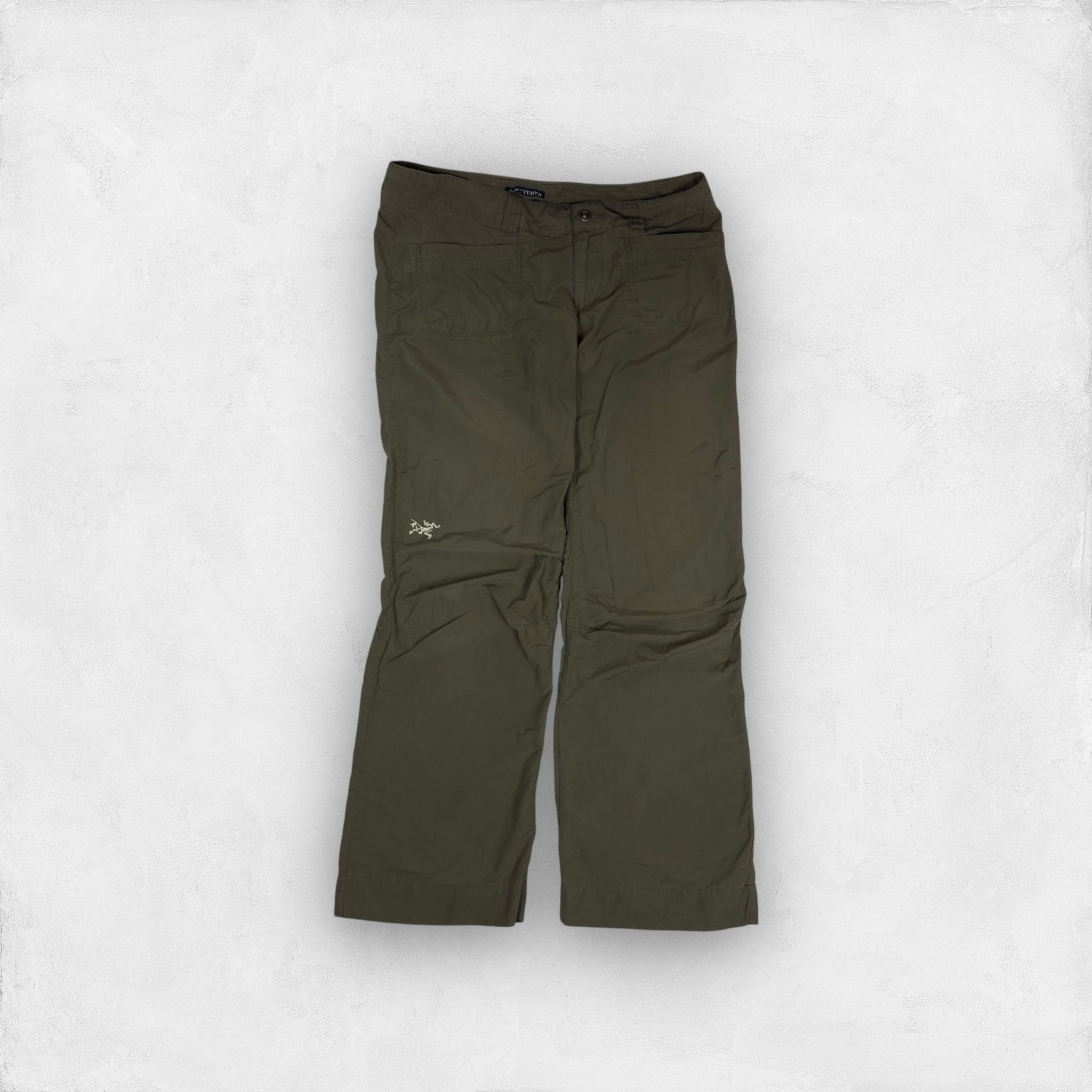 Arc'teryx × Vintage Arc'teryx Women's Olive Green High Rise Straight Leg Pants 8 Size 30" / US 8 / IT 44 - 1 Thumbnail