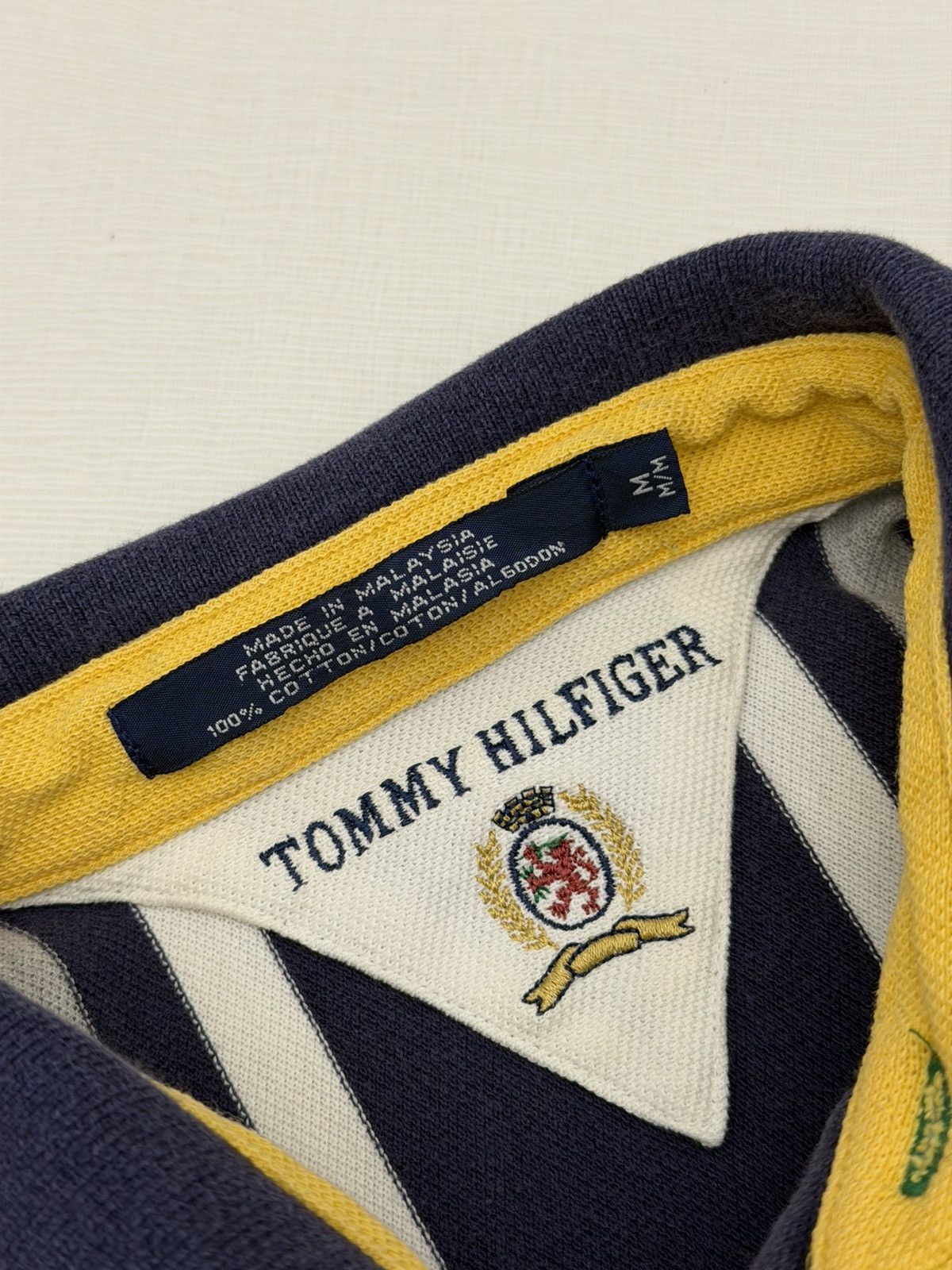 Tommy Hilfiger Vintage 90s Tommy Hilfiger Polo Shirt Mens M Striped Crest Size US M / EU 48-50 / 2 - 5 Thumbnail