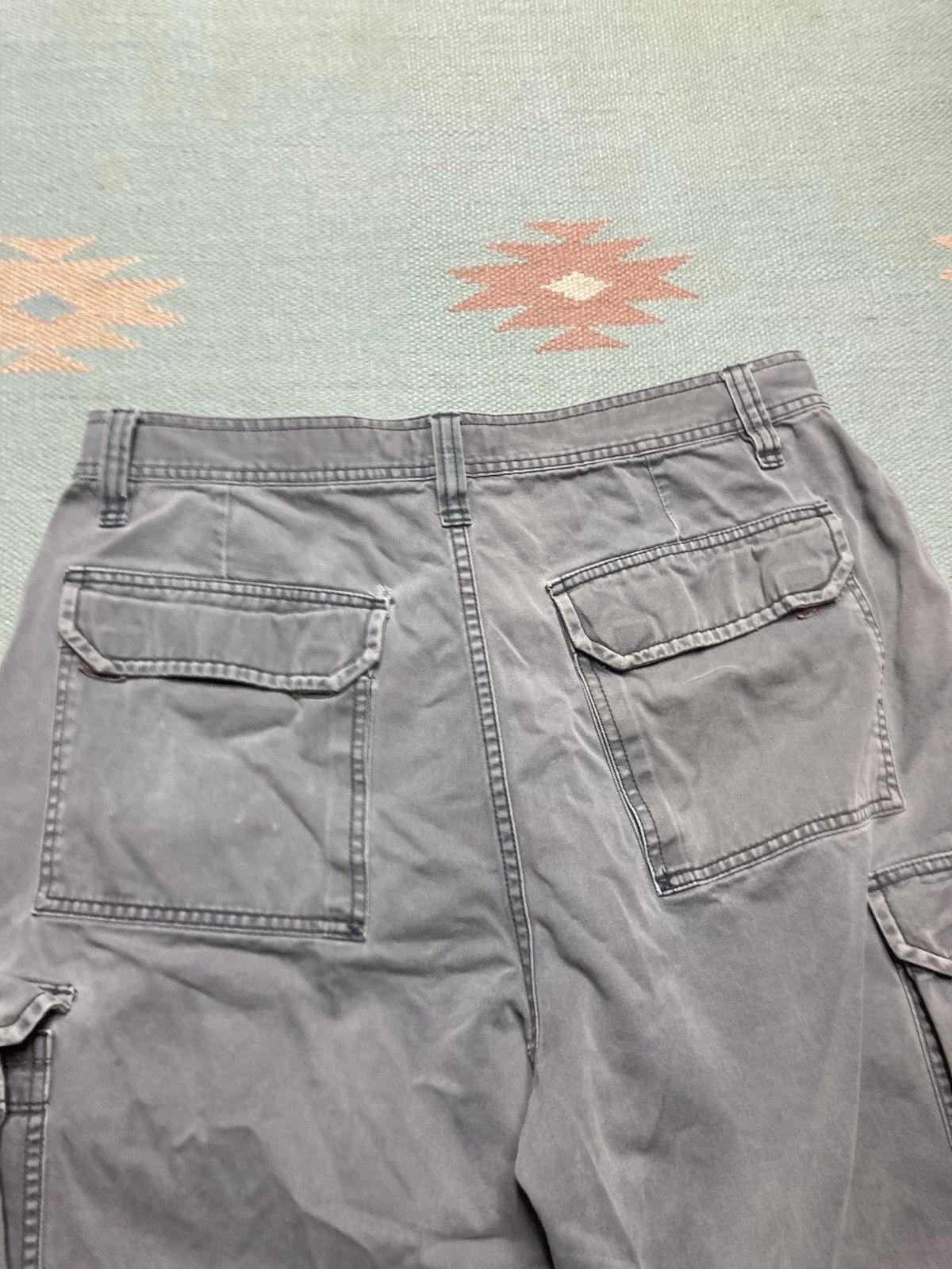 UNIONBAY × Vintage y2k Union bay cargo shorts wide leg baggy skater utility 33 Size US 33 - 8 Thumbnail