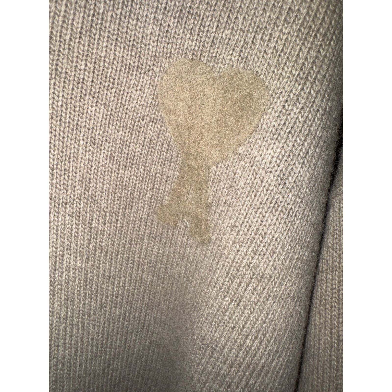 AMI AMI Needle Punch De Coeur Sweater - Beige/ XS Size US XS / EU 42 / 0 - 3 Thumbnail