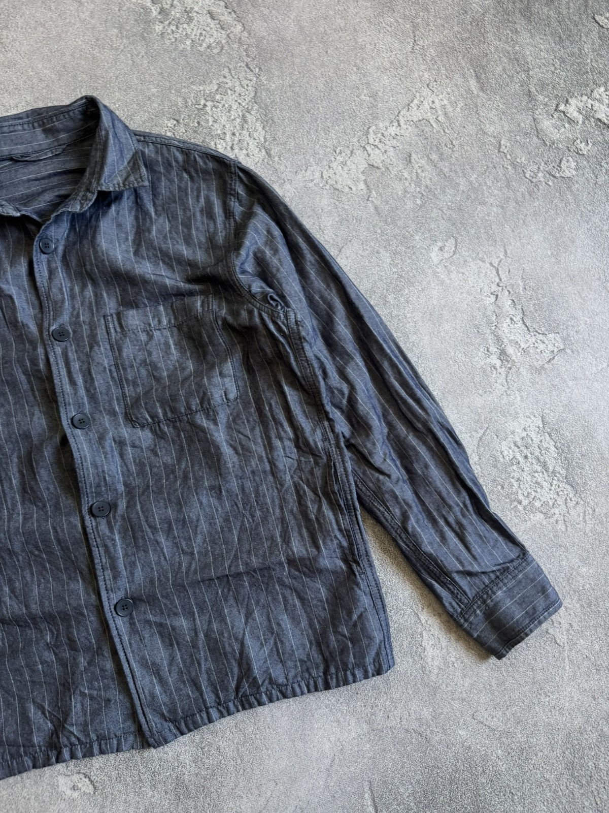 Uniqlo Uniqlo M striped button up overshirts shirt casual Size US M / EU 48-50 / 2 - 7 Thumbnail