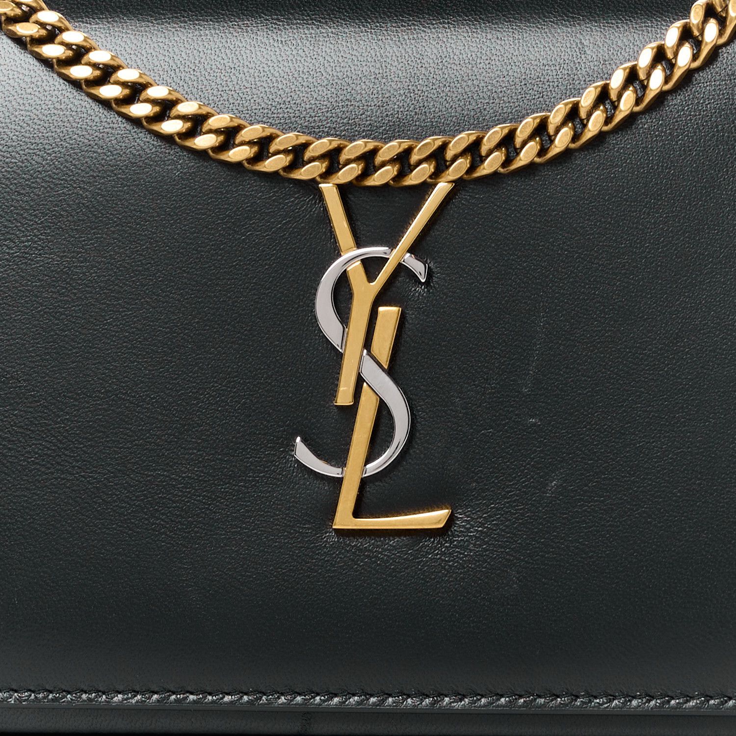 Saint Laurent Paris o1b1hav110325 Size: OS / Cassandre Chain Wallet in Black Size ONE SIZE - 8 Thumbnail