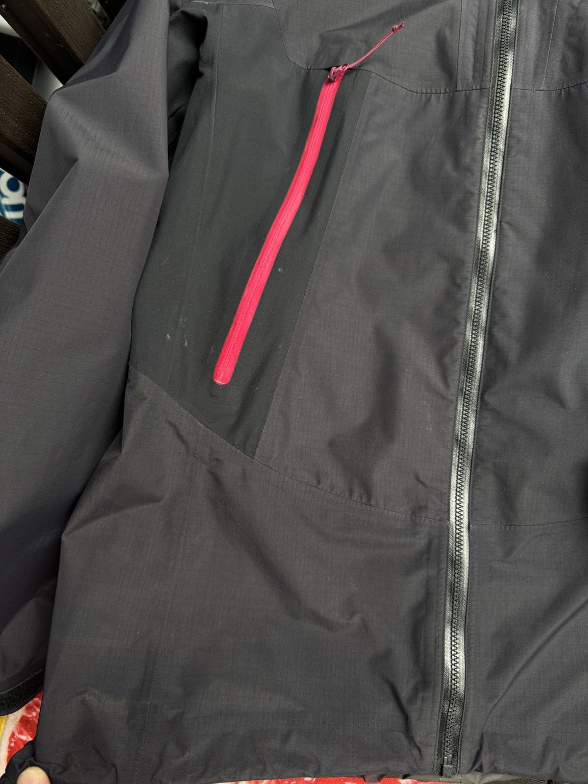 Arc'teryx Arcteryx Beta Sl Gore Tex Jacket size M Size M / US 6-8 / IT 42-44 - 8 Thumbnail