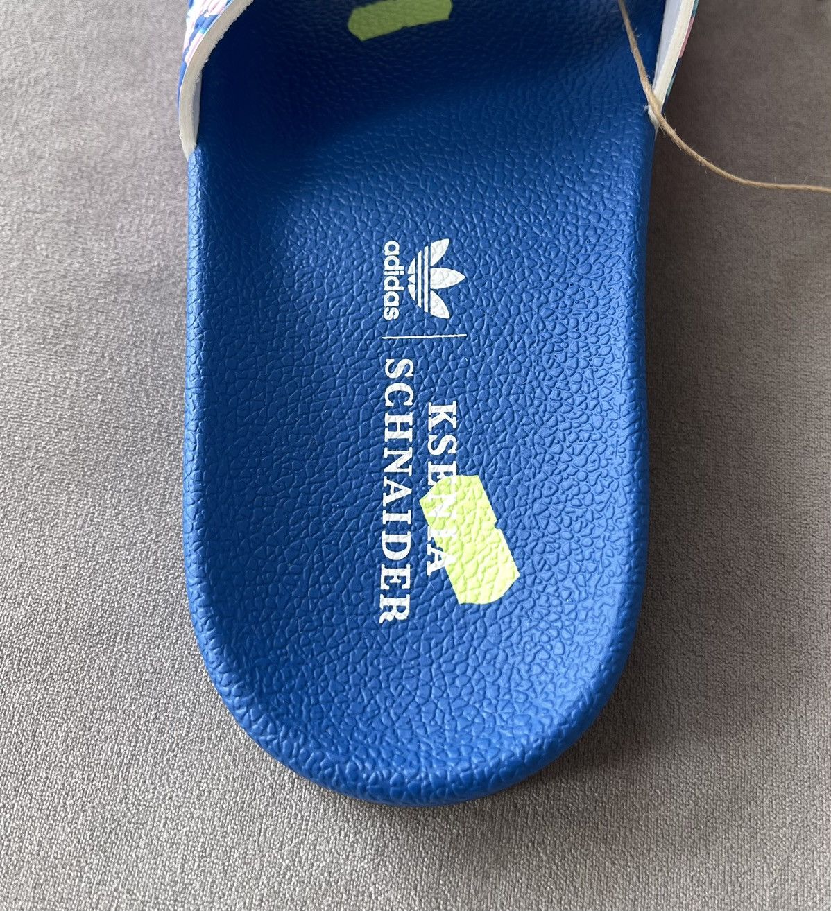 Adidas Adidas x Ksenia Schneider Adilette Sliders Women’s US 6 Size US 6 / IT 36 - 4 Thumbnail