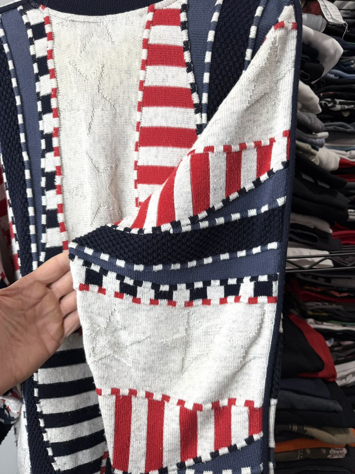Coogi Rare Vintage Carlo Colucci American Flag Coogi Style Sweater Size US L / EU 52-54 / 3 - 12 Thumbnail