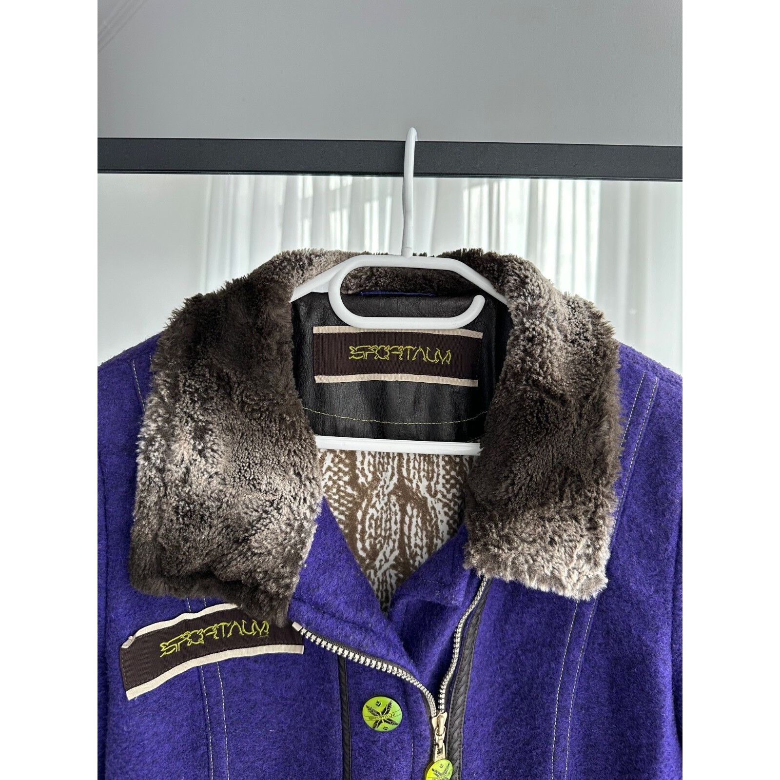 Sportalm Kitzbuhel VTG Sportalm Woman Wool Winter Jacket with Fur Collar Size M / US 6-8 / IT 42-44 - 5 Thumbnail