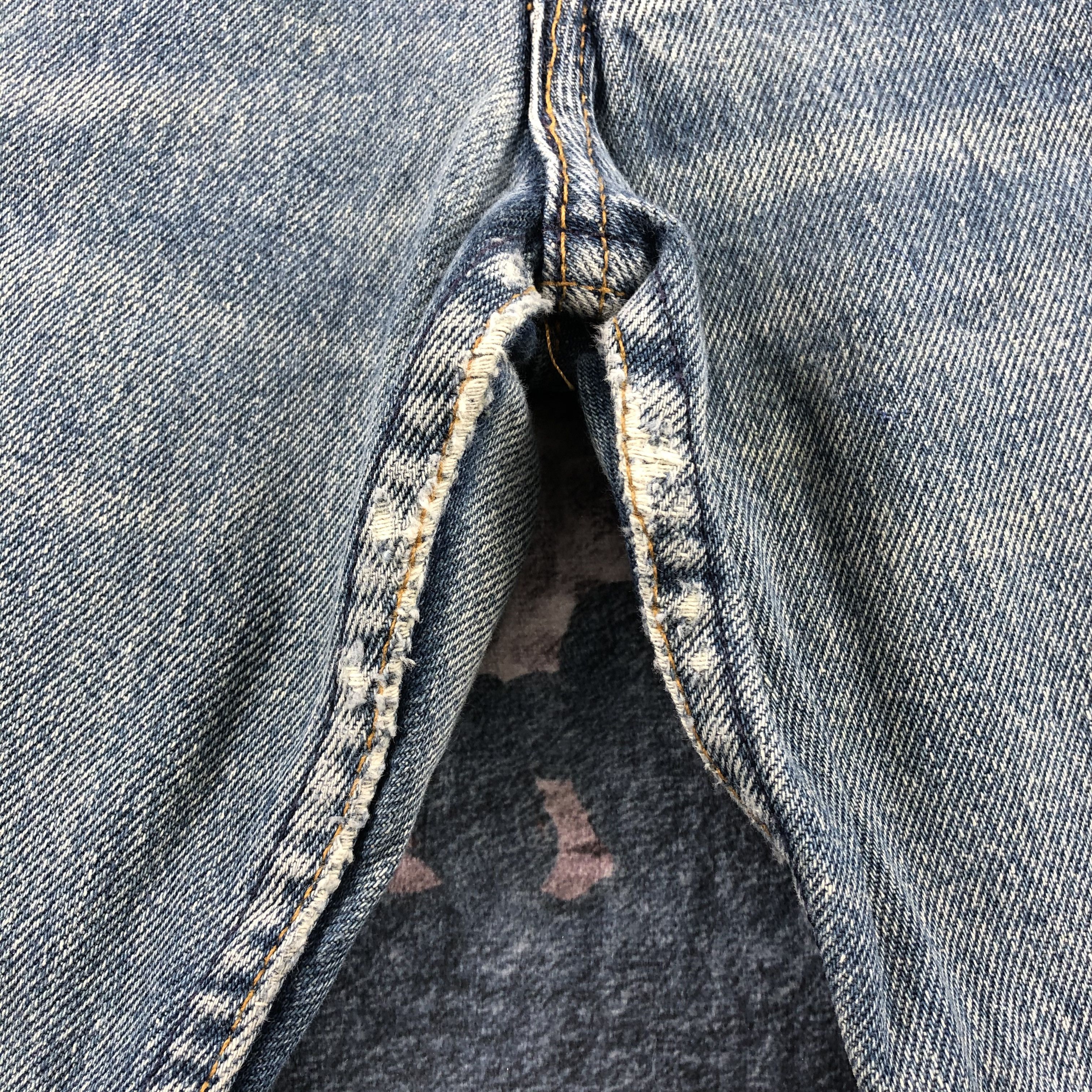 Levi's × Vintage 90s Vintage Blue Wash Levis 501 Jeans-JM2372 Size US 32 / EU 48 - 10 Thumbnail