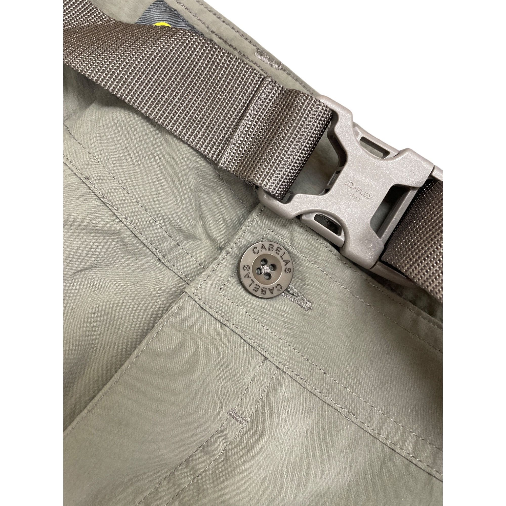 Cabelas Cabelas Mens green Lightweight Nylon Outdoor Cargo Pants W34 Size US 34 / EU 50 - 6 Thumbnail